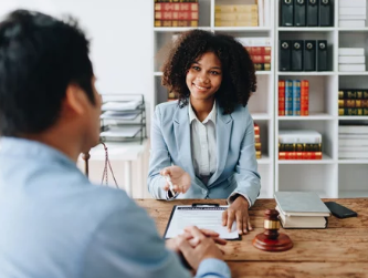 변호사 상담 관련 이미지