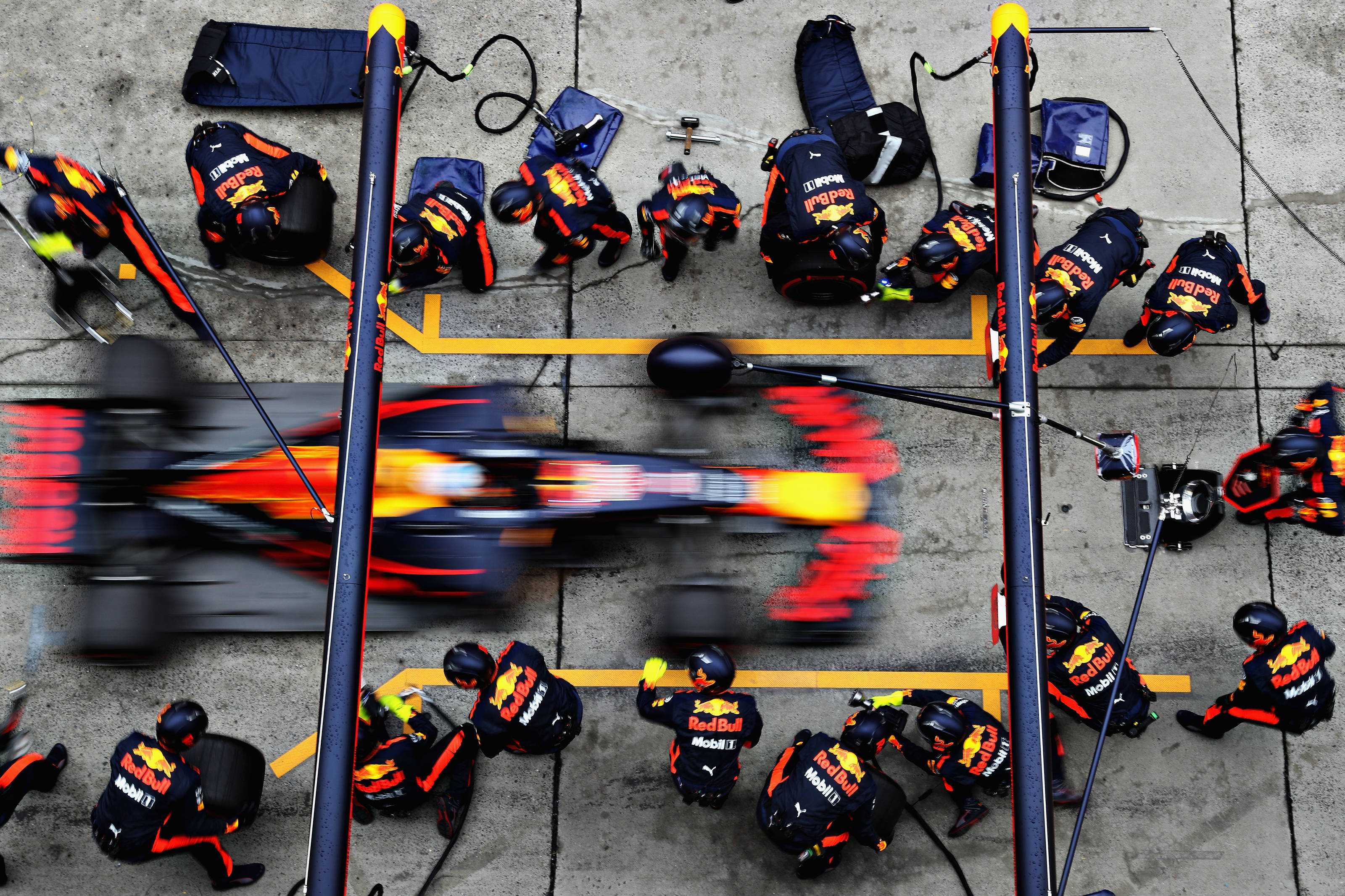 레드불의 F1 피트스탑