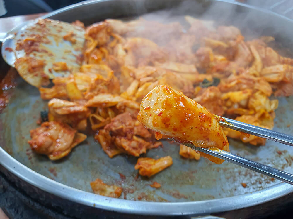 춘천 온의동 명동 우미달갈비17