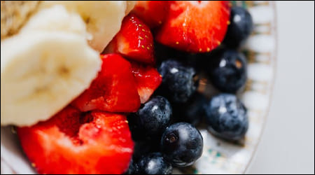 블루베리가 들어간 샐러드