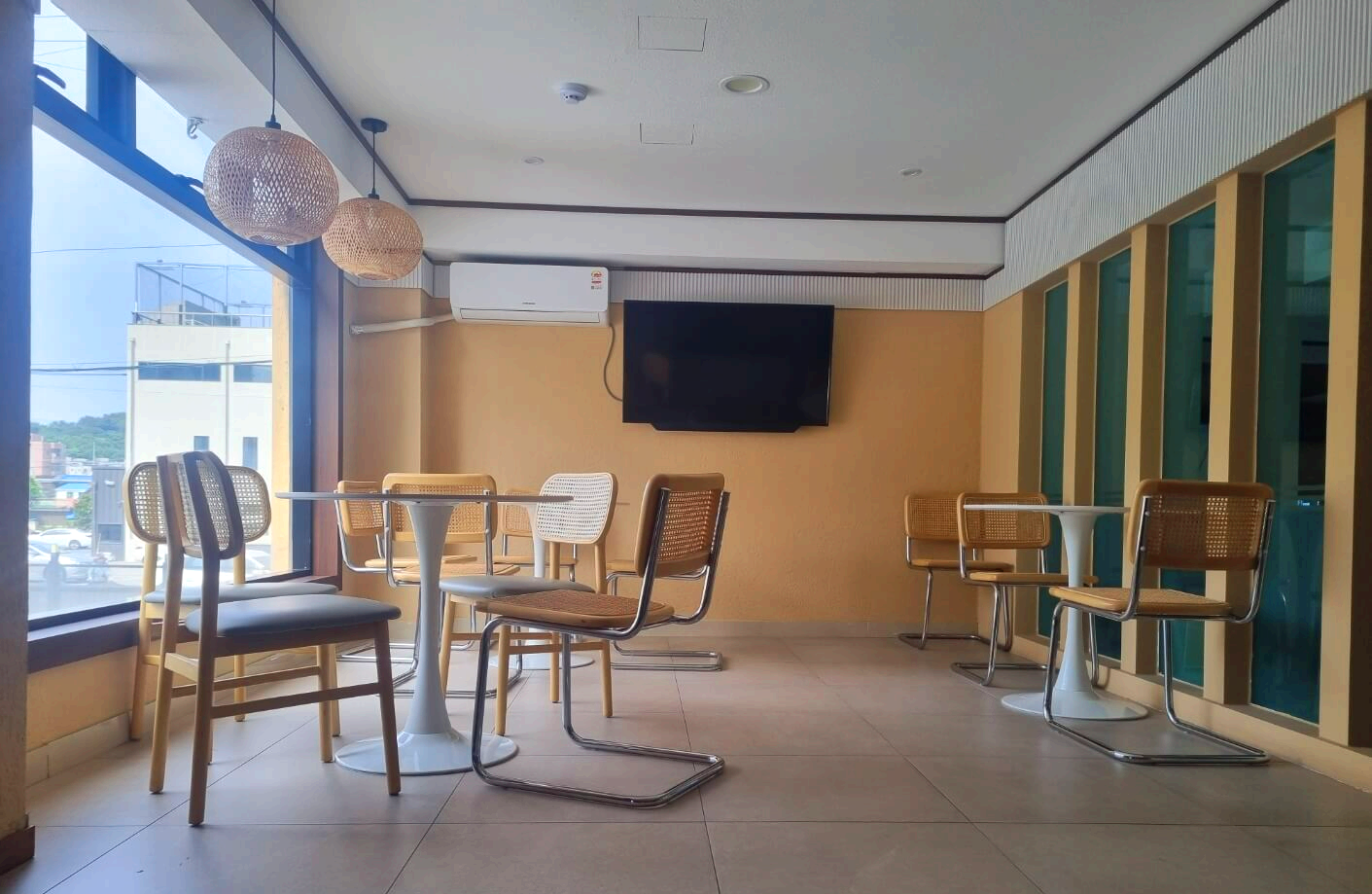 허앤장한옥호텔-1층로비3