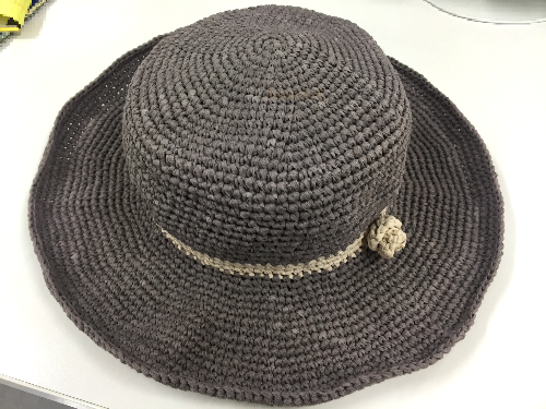 싸롱07 실로 직접 만든 모자 이미지