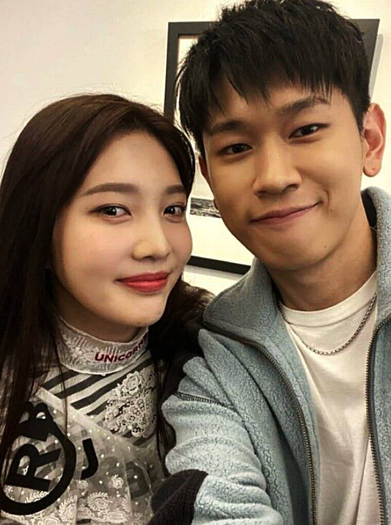 레드벨벳-조이-남자친구-가수-크러쉬