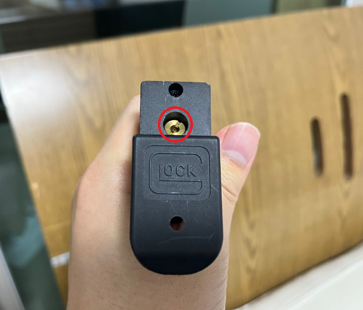 가스건 탄창 가스 충전 방법 2