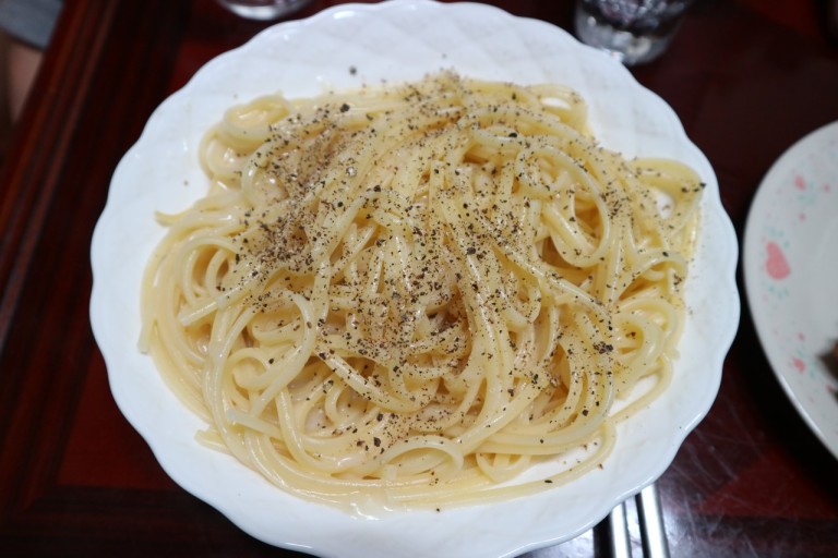 카치오 에 페페