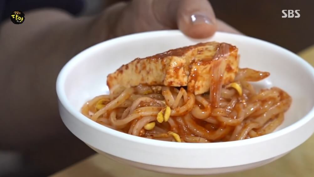 생활의 달인 985회 노포 덕후 달인 대전 편 대전 중구 선화동 두부두루치기 맛집 우리칼국수