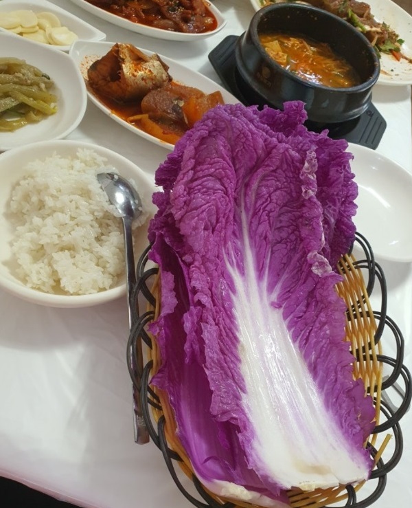 보령-묵집-쌈밥-정식-성주할매묵촌