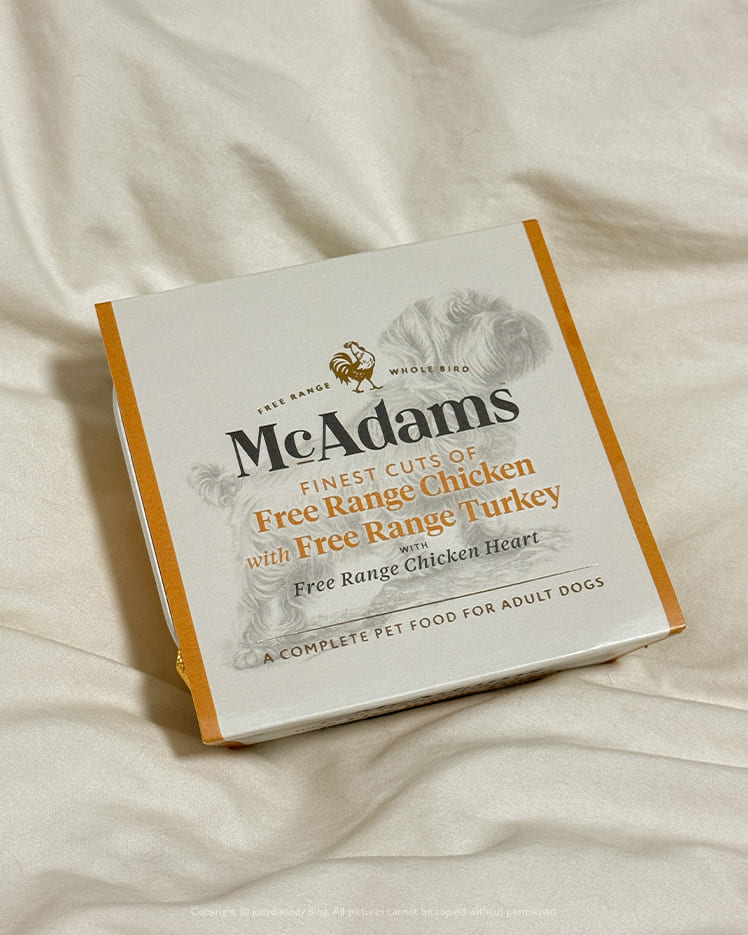 맥아담스 습식사료 앞면