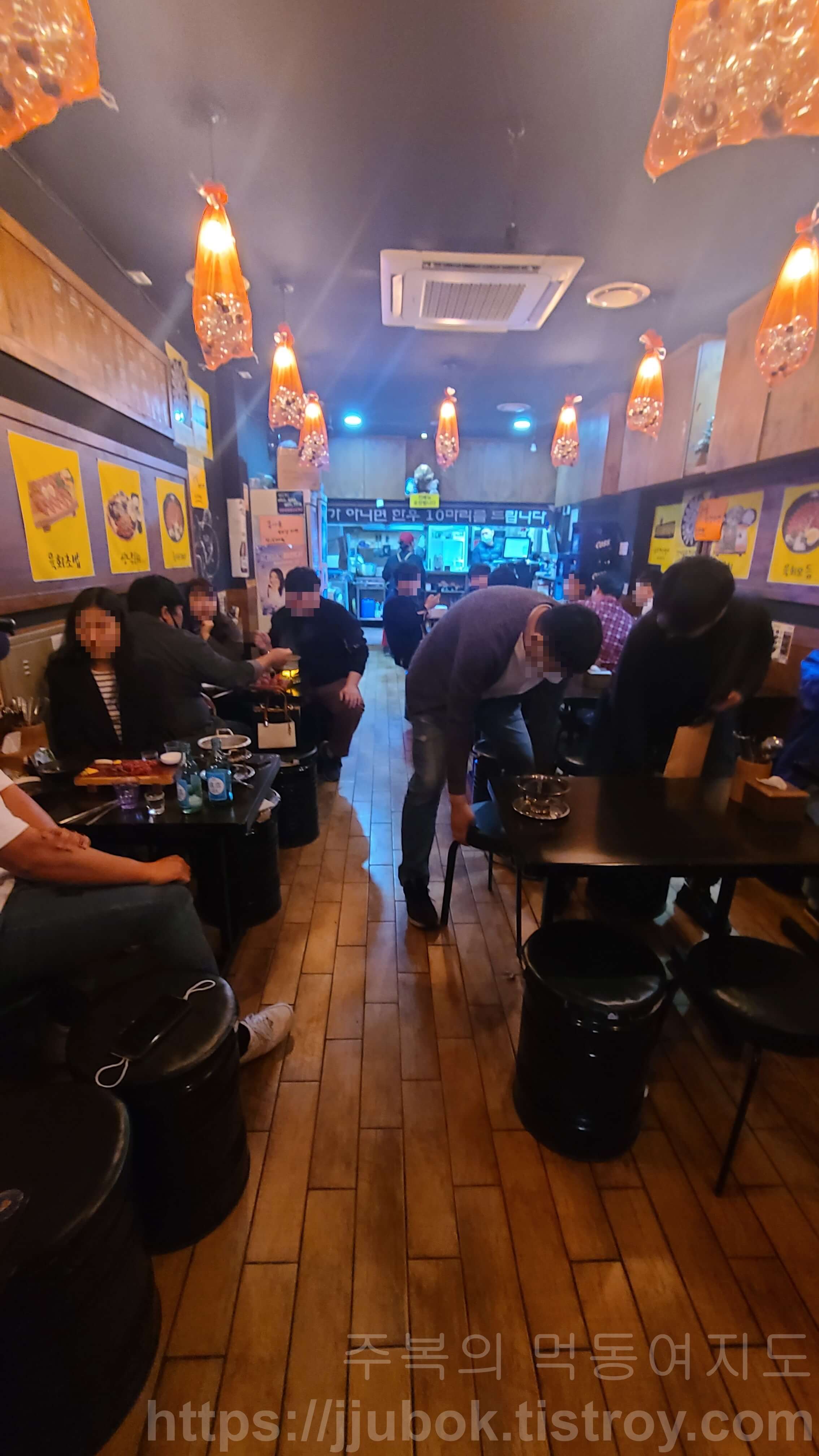 육회독존-부평점-분위기