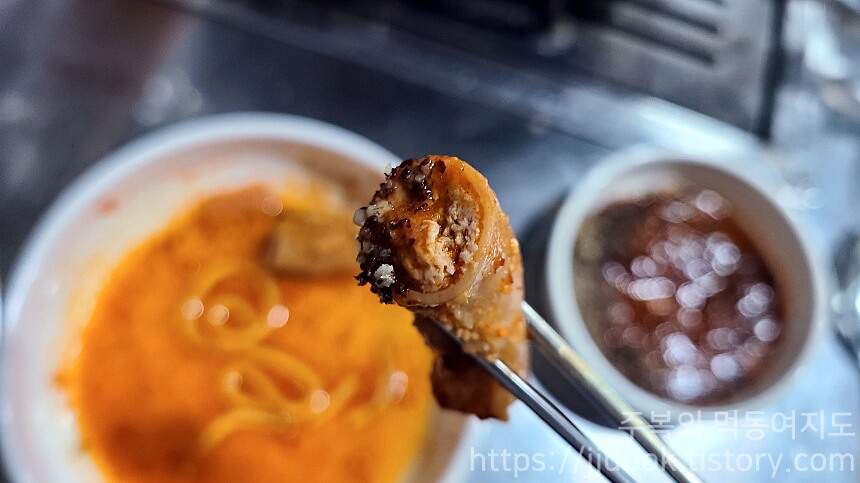 불타는-주먹다짐-소스-곱창-2