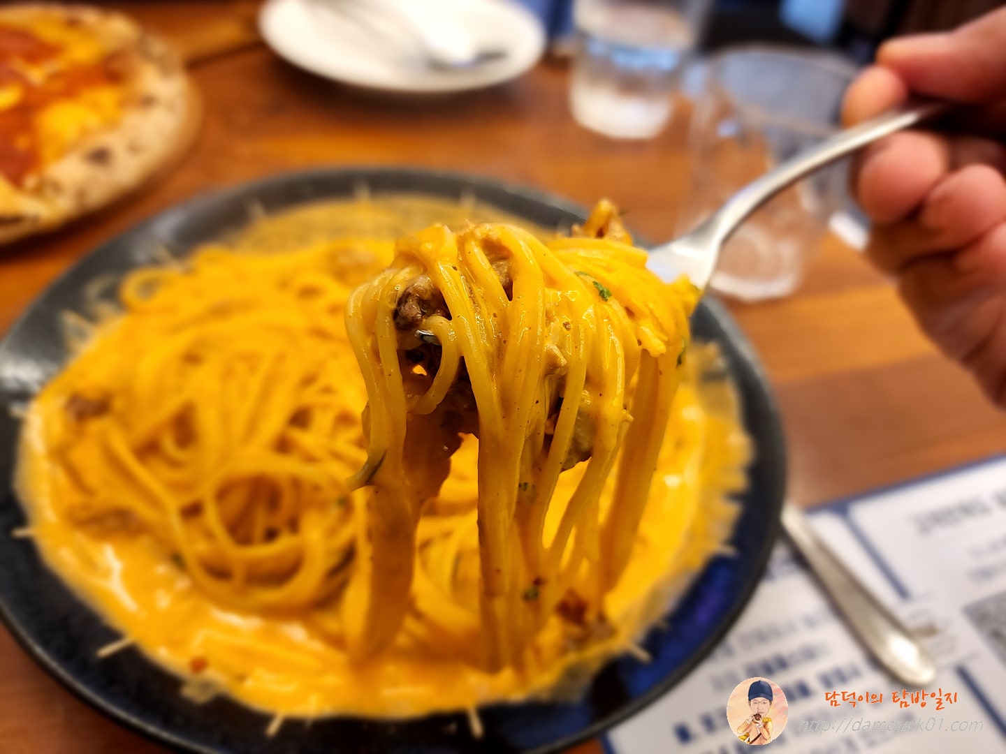 차돌매콤크림파스타