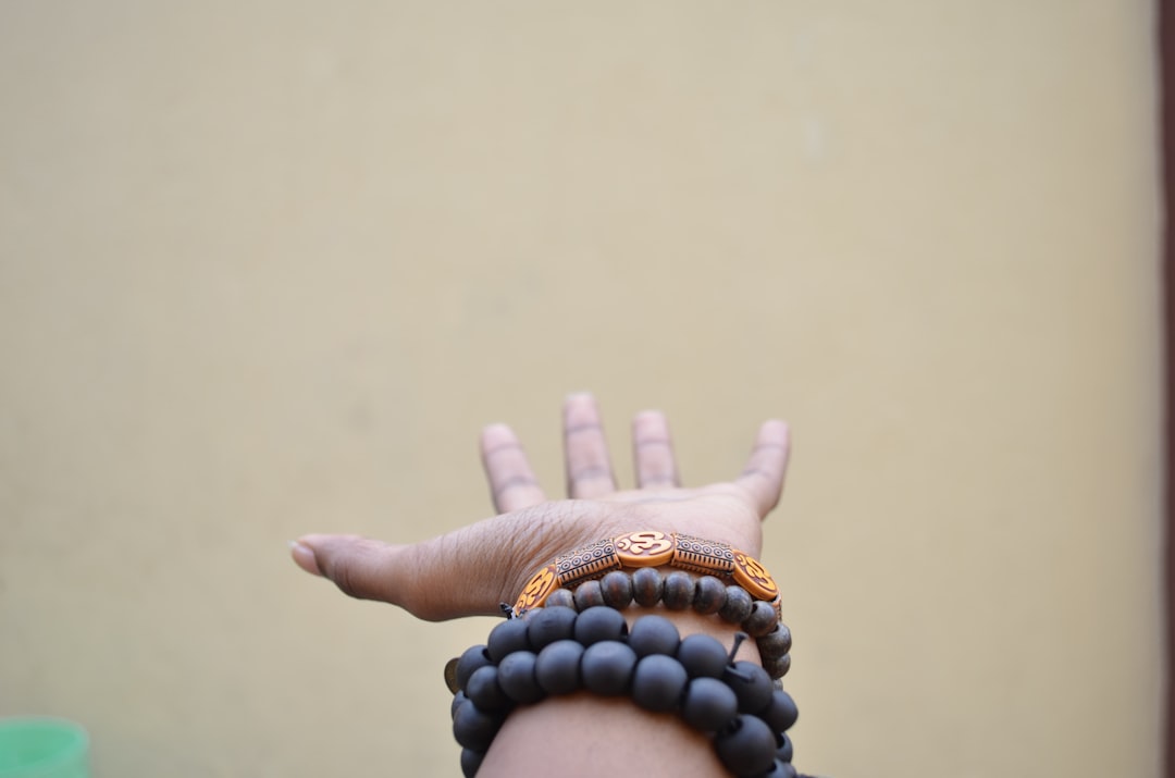 Bead