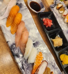 점심특선-모둠초밥