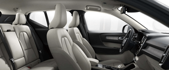 볼보 XC40 세이지 그린 한정판 에디션