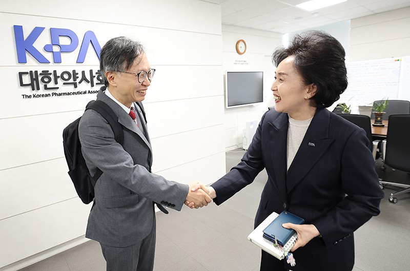 홍승권 신임 심평원장 취임 후 첫 행보! 의협·약사회·한의협 방문 소통 강화