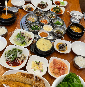 우리마을 식당 대표 메뉴