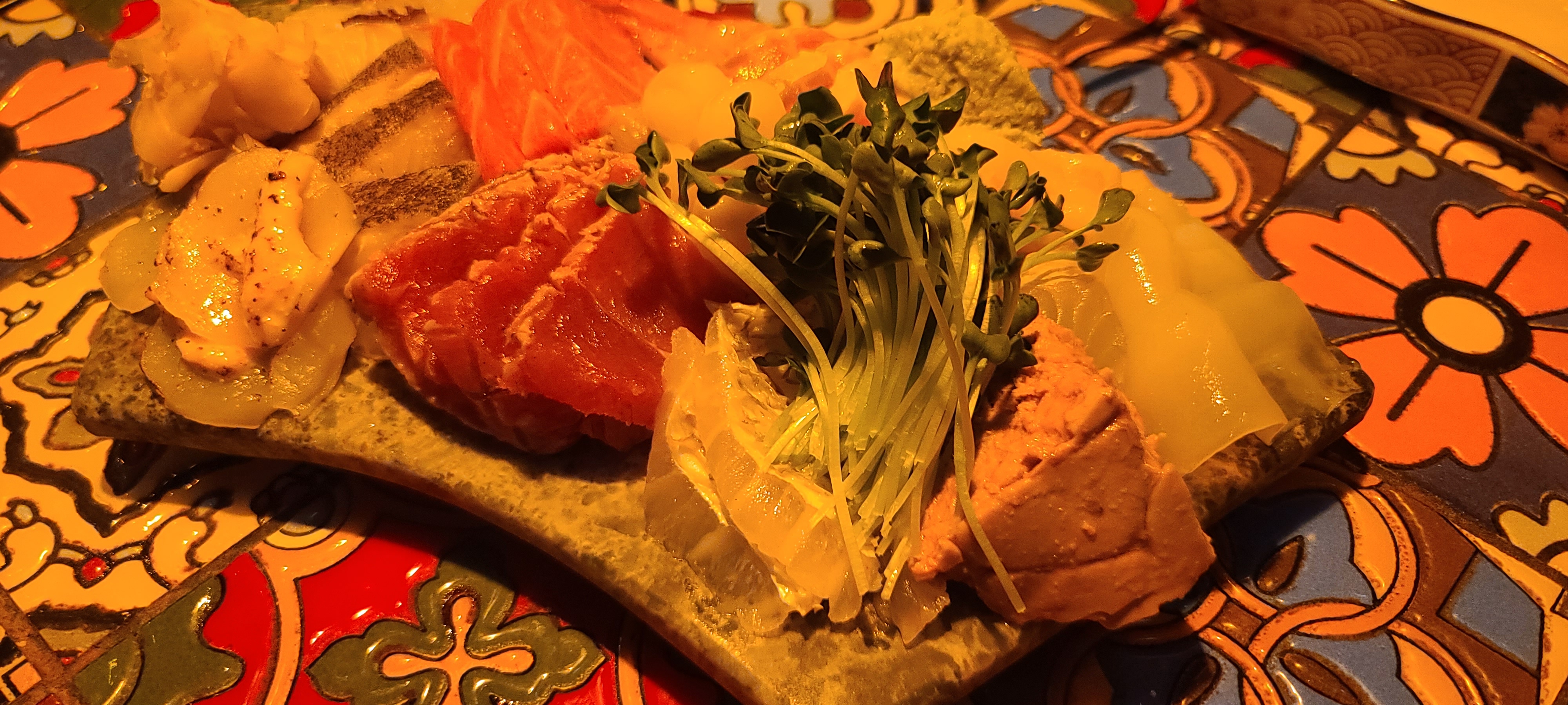 숙성회 모란맛집 이자카야 루리재패니즈다이닝 갓성비 성남맛집 숙성회맛집 메뉴판 기본반찬 참치회 광어 도미 연어 한치 단새우 아귀간