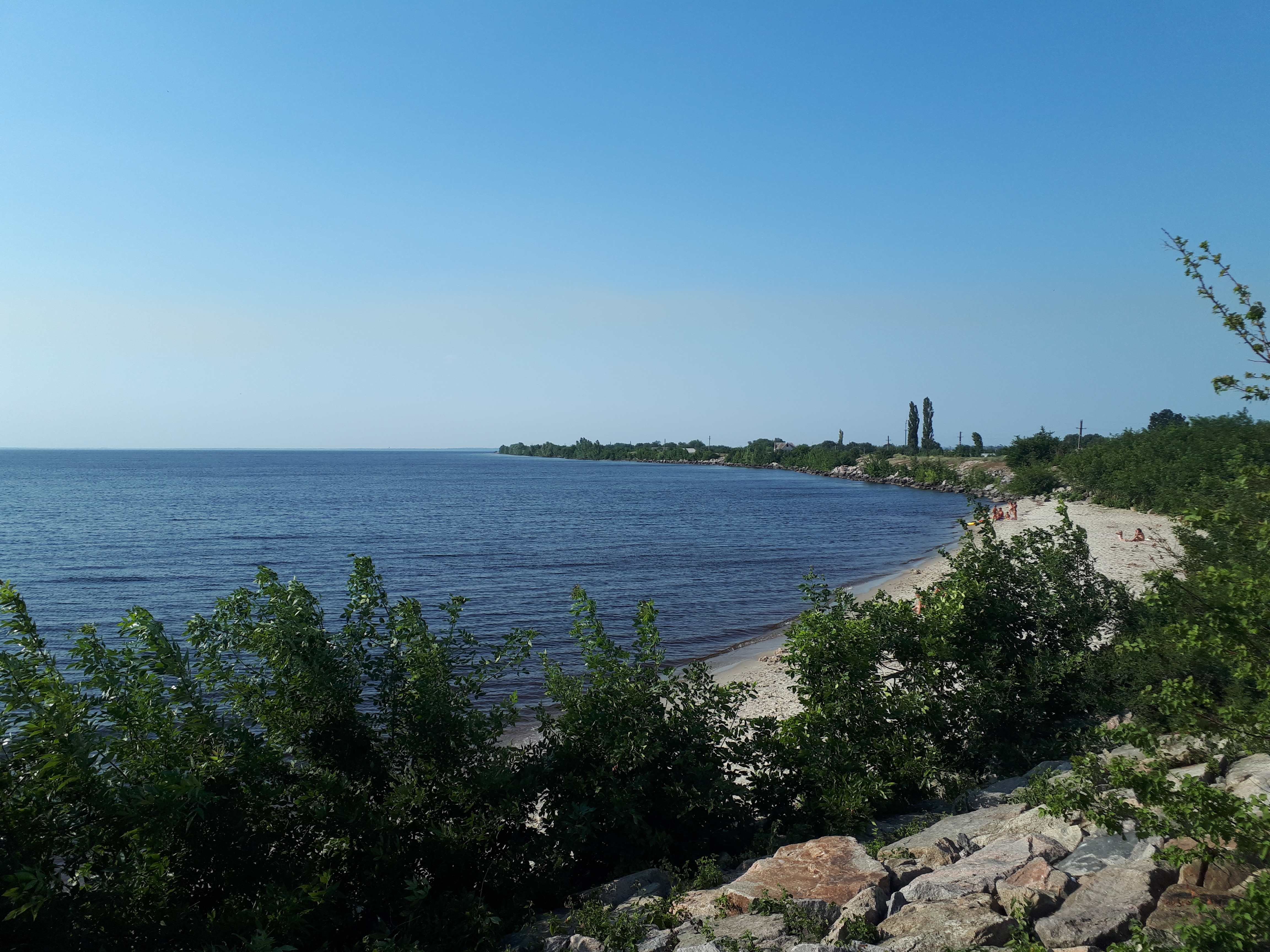 우크라이나 엔너호다 드니프로 강변 사람들