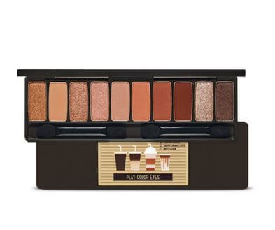 겨울의 화려함을 뽐내는 겨울 화장메이크업 하는 방법