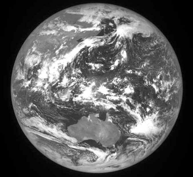 지구 전면사진