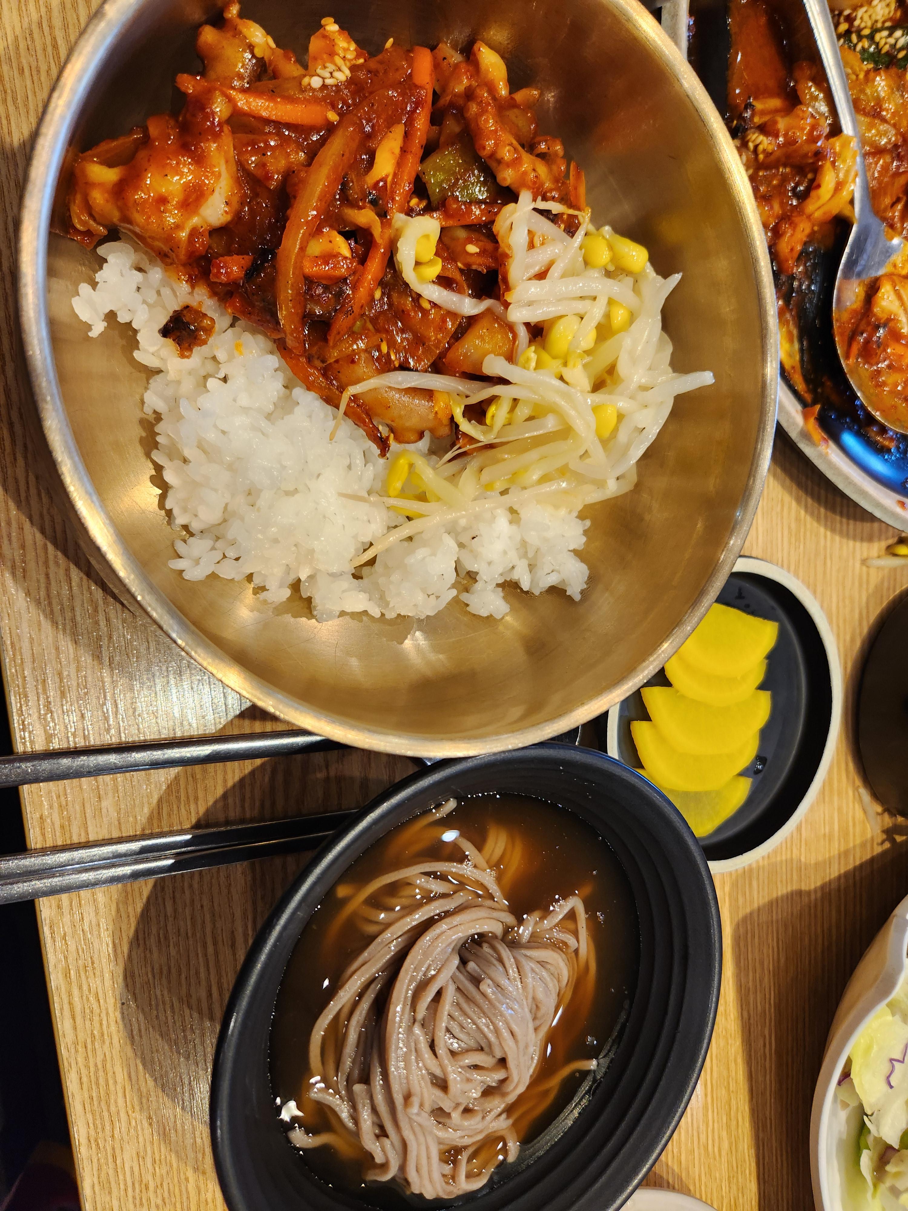 낙지메밀정식
