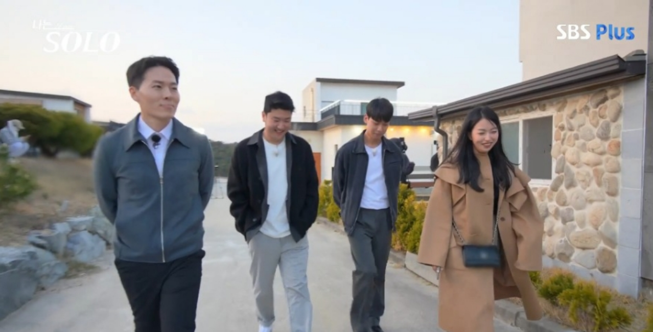 나는솔로 21기 영호, 대구 옥순 vs 모스크바 정숙