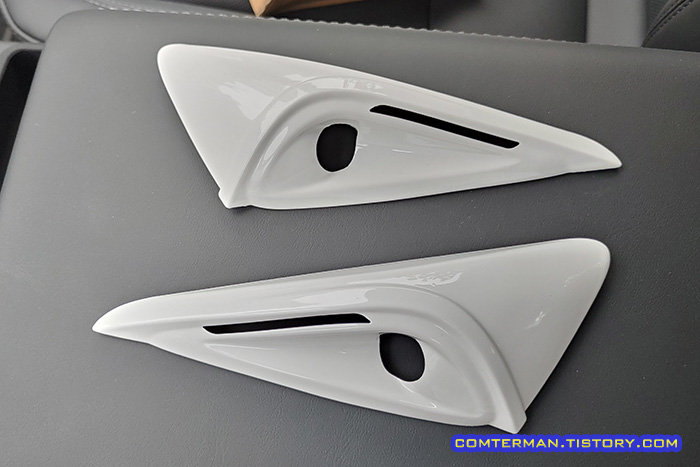 테슬라 모델3 하이랜드용 사이드 카메라 커버