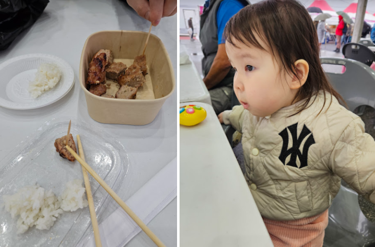 전통시장 부스에서 판매하는 노릇노릇하게 구워진 수제 떡갈비와 밥을 먹는 아이