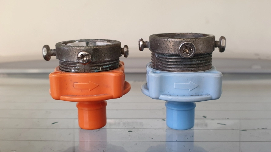 호스 연결 부품