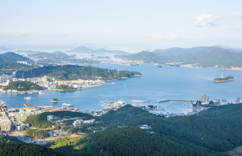 통영의 감성 공방, '담다핸드크래프트' - 바다와 나무의 조화