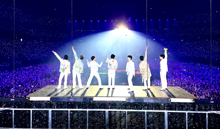 BTS 방탄소년단 월드투어