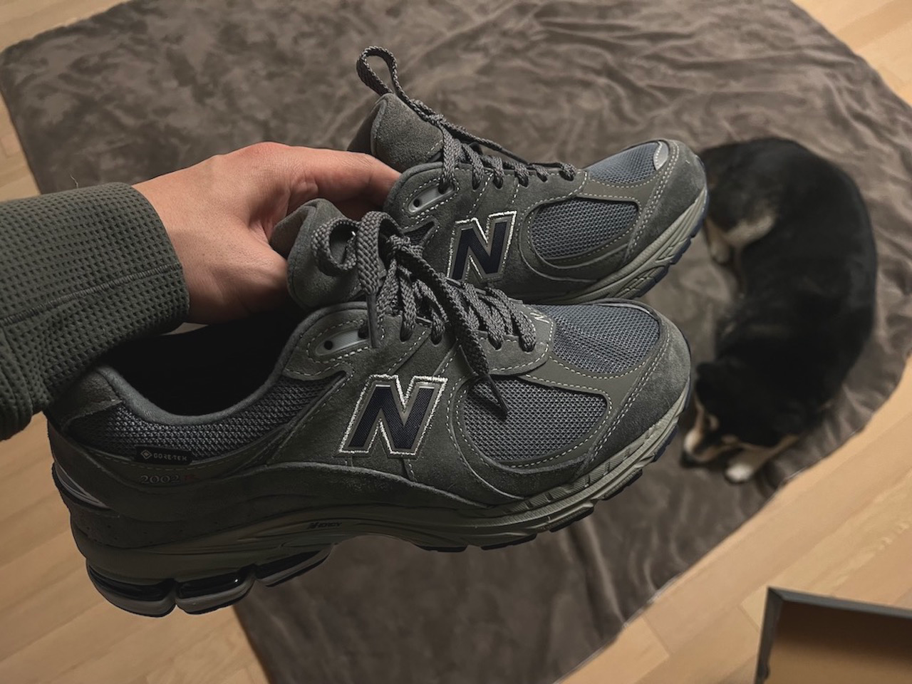 2002R 캐슬락 내츄럴 인디고 핸드샷