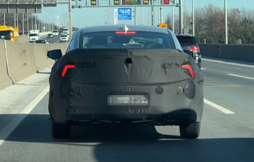 기아 K8 페이스리프트 디자인 출시일 성능