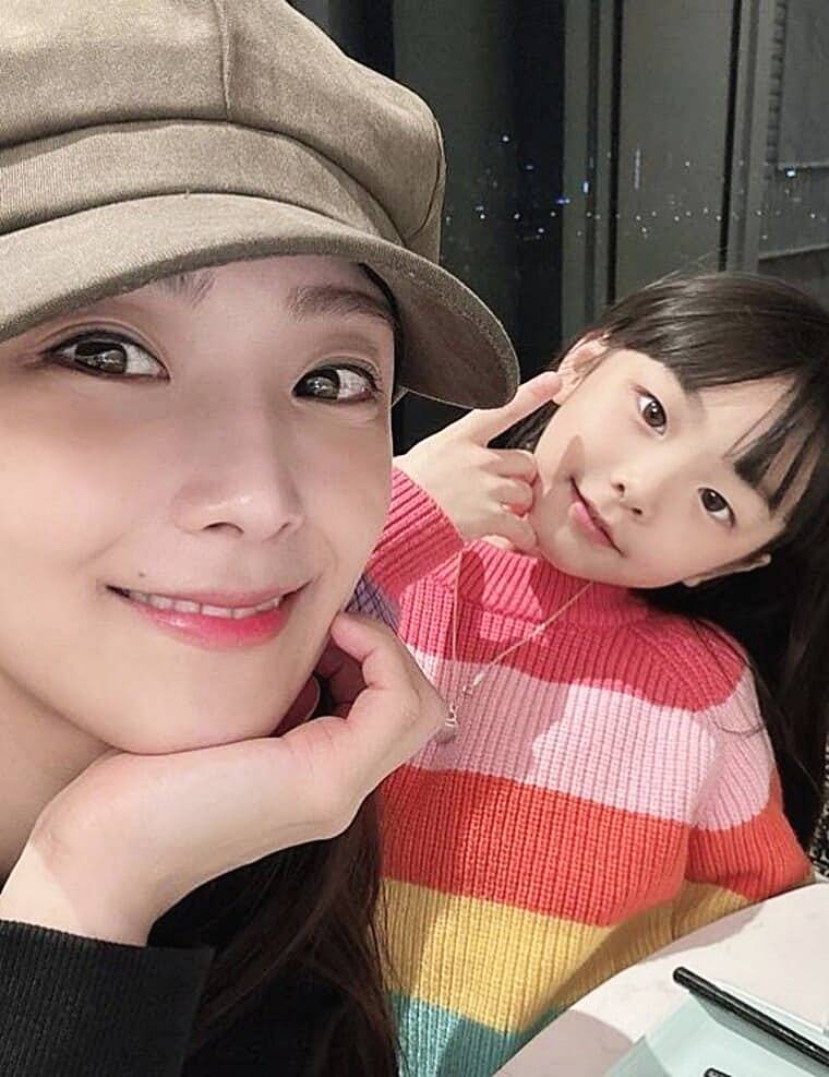 가수-문희준-아내-소율-딸