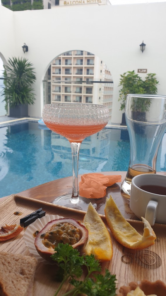 수영장&amp;#44; 칵테일