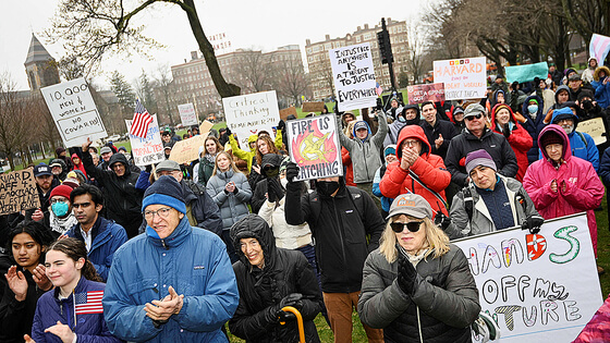 하버드, 트럼프 행정부에 소송 제기&hellip;대학 자율성을 둘러싼 미국의 문화 전쟁