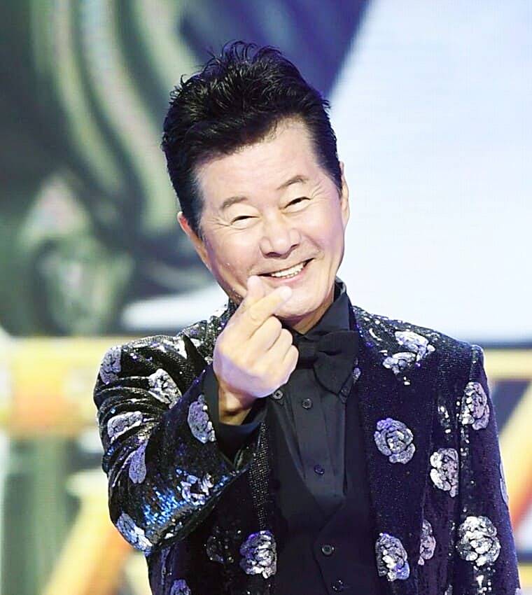 가수-태진아