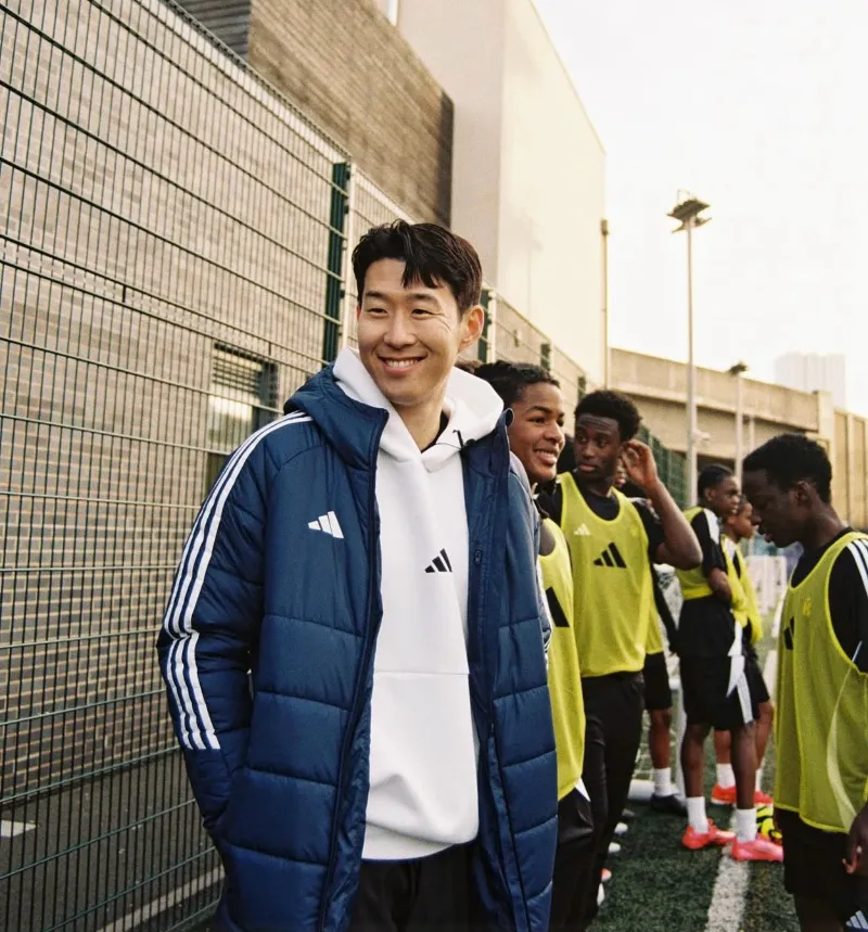 박서준손흥민커피차, 손흥민박서준우정, 연예인커피차선물, 박서준촬영장커피차, 손흥민응원, 박서준차기작, 연예계브로맨스, 월드클래스우정, 손흥민선물, 박서준손흥민브로맨스