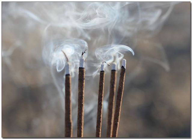 ์๊ฐ์ง ํฅ