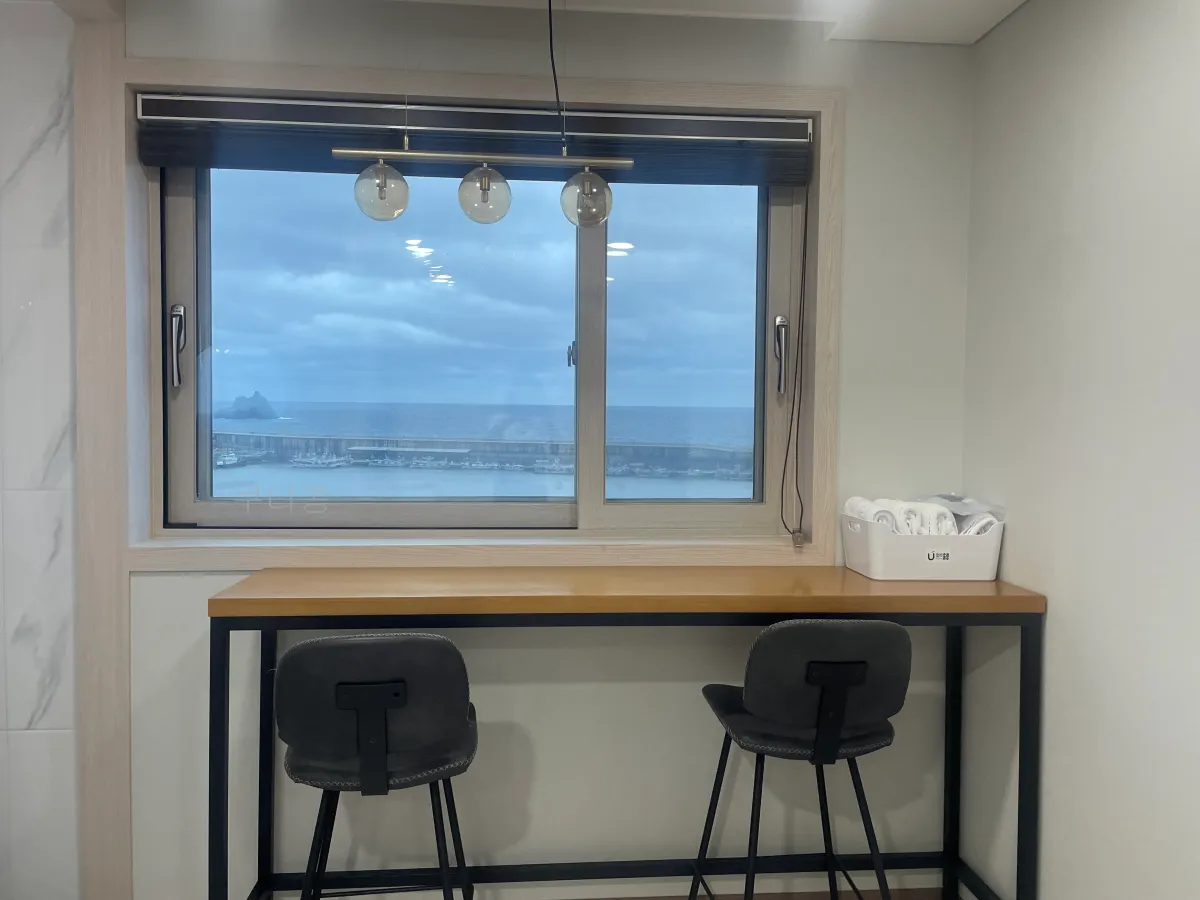 울릉도-저동항-가족여행-숙소추천-울릉위드유호텔-VIP뷰룸-4인-후기