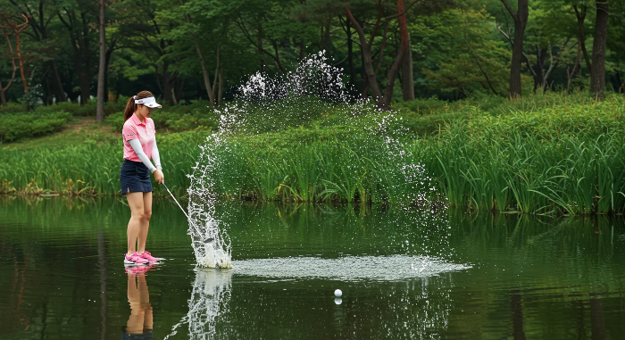 워터 해저드(연못이나 강에 빠진 경우)