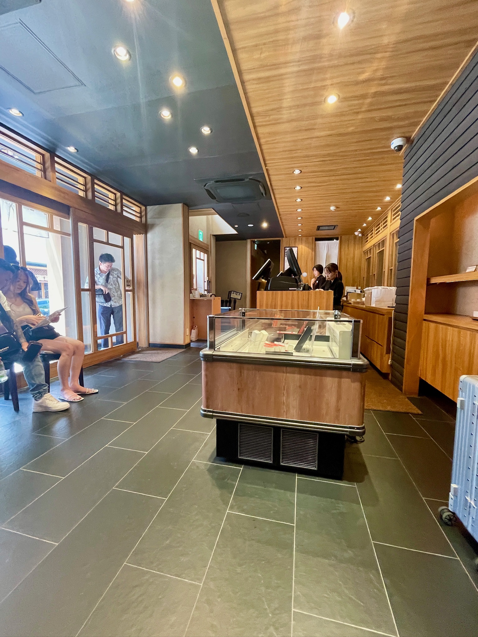 원조 하카타 멘타이쥬 내부 대기2