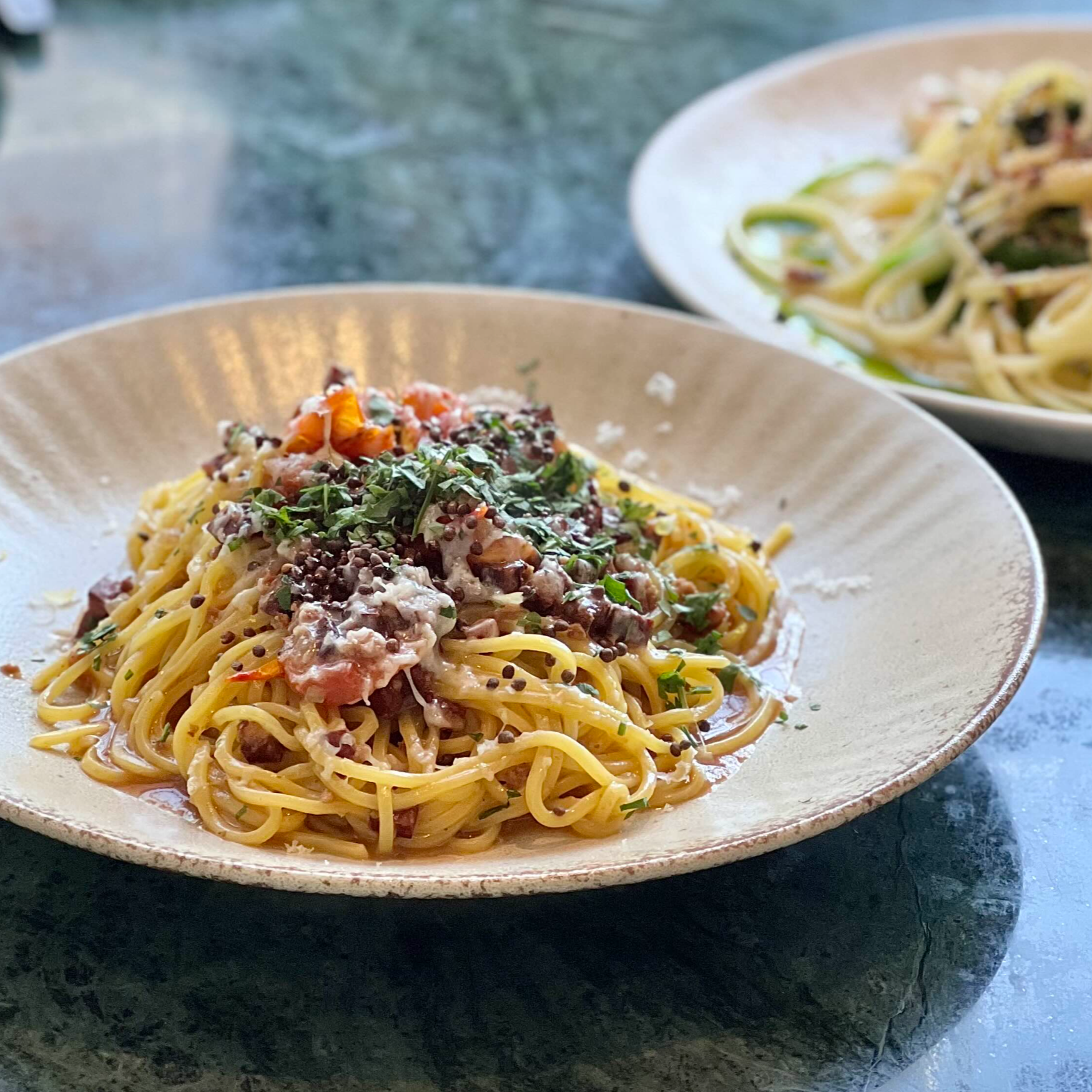 라구파스타 맛도리 옥수 제이드앤워터