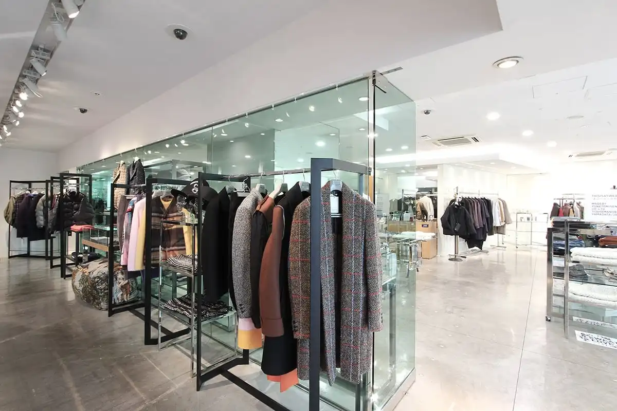 District UNITED ARROWS