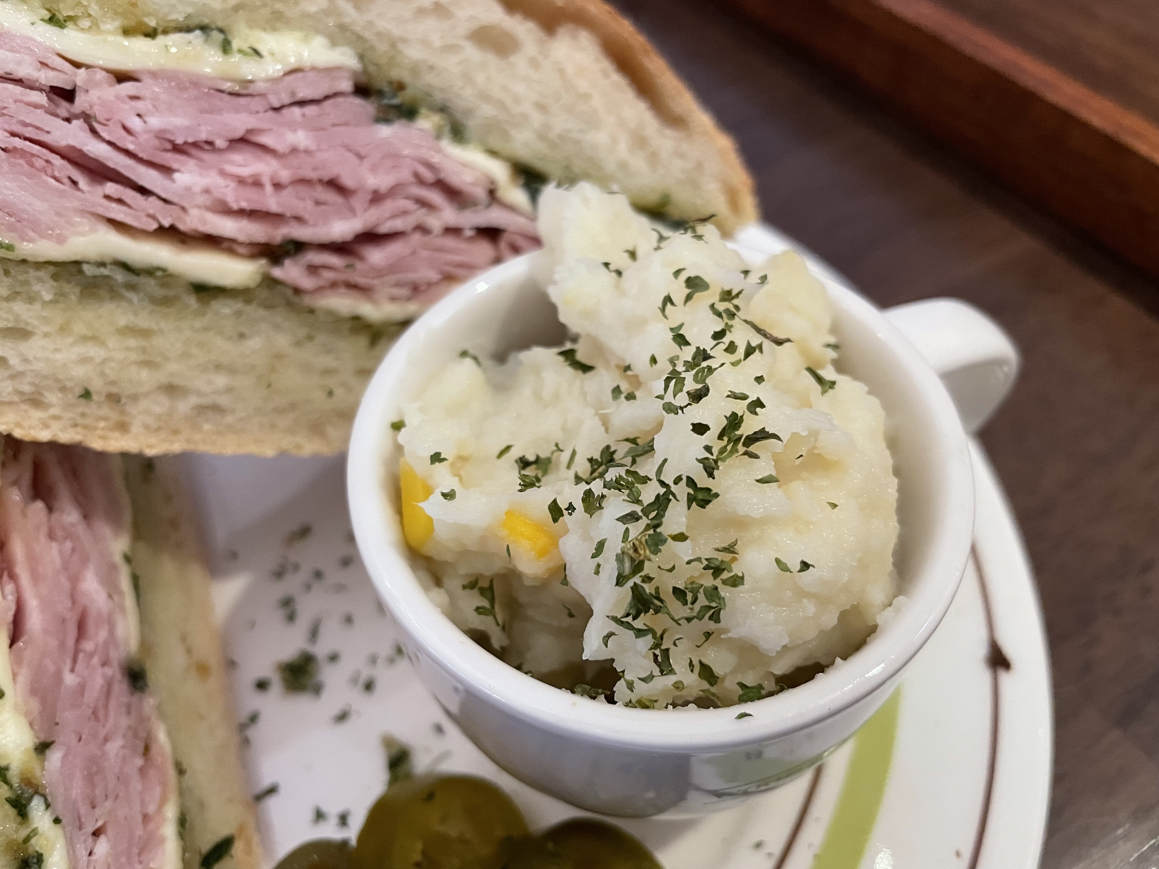 우드베르-감자샐러드