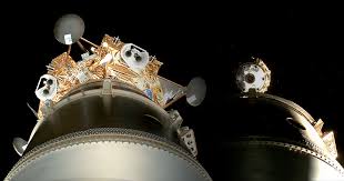 Blue Ghost M1과 HAKUTO R-2 분리 모습