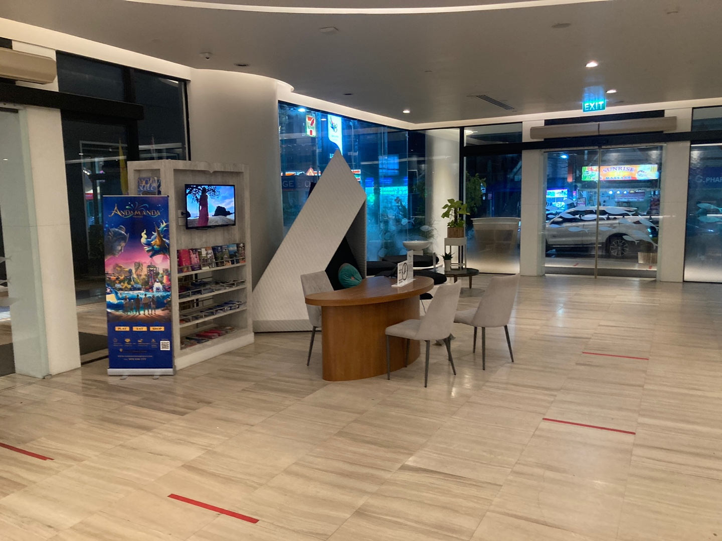 푸켓여행-빠통비치-가성비-숙소-beyond patong