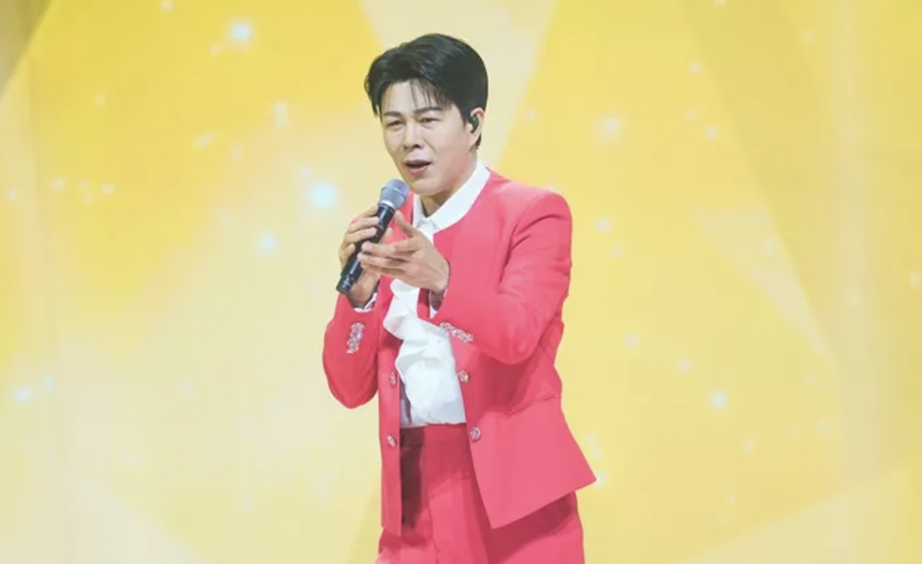 가수 이루네