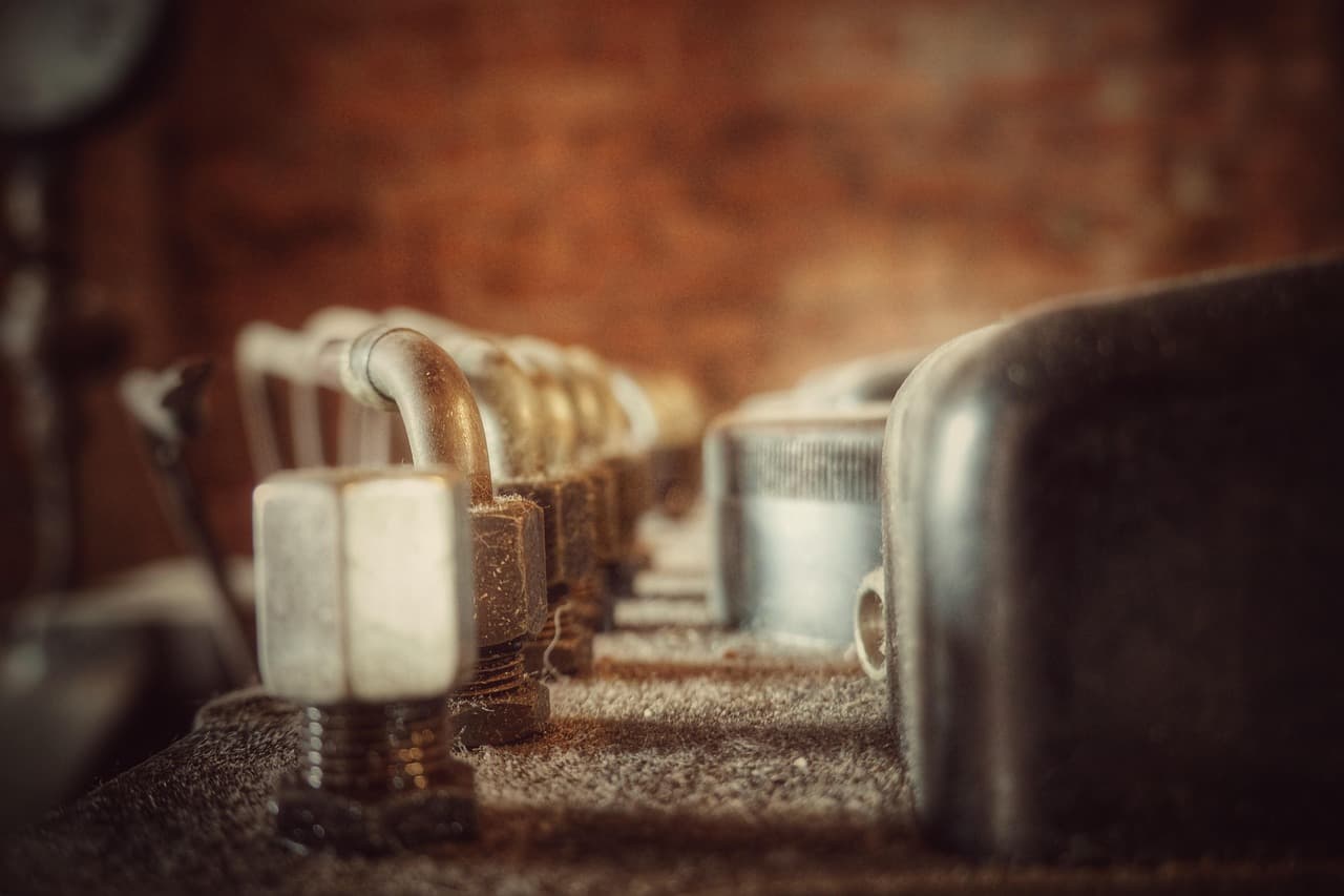 유압 시스템이란? 굴삭기의 핵심 기술 파헤치기