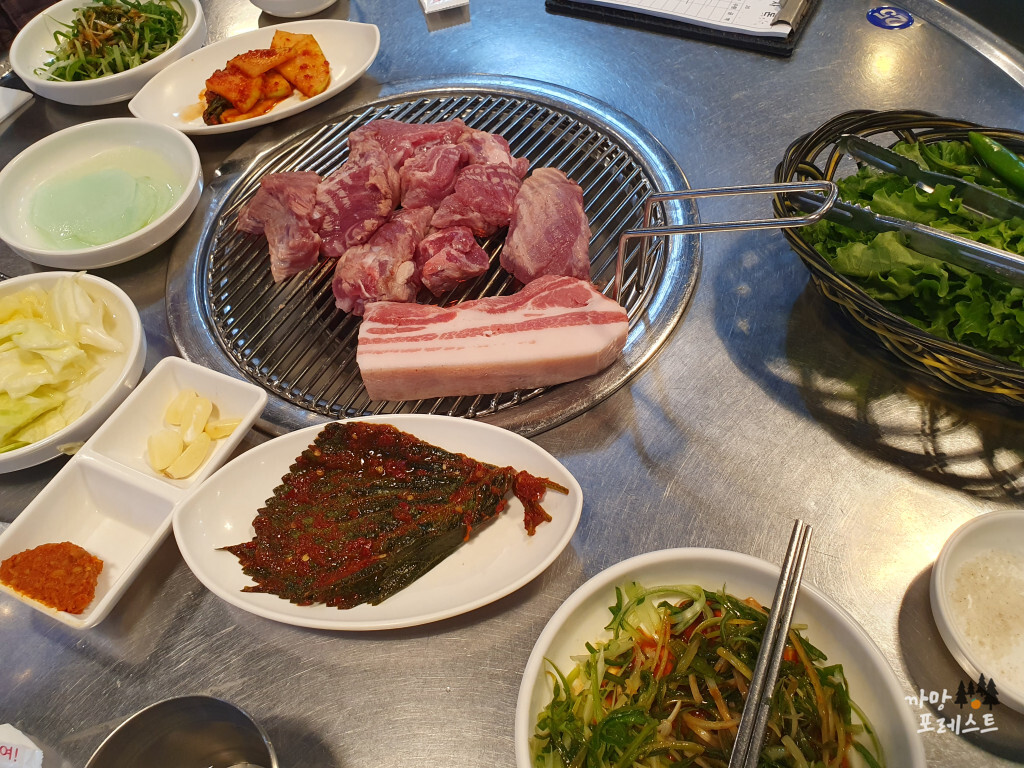제주 돈사돈 흑돼지 고기